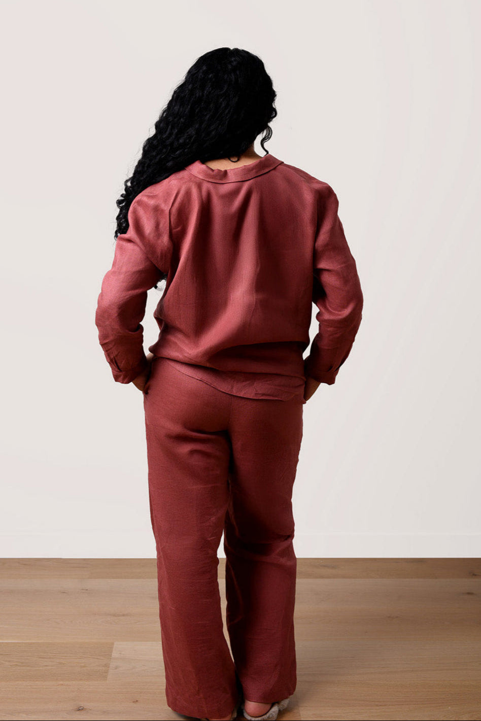 The Serenity Organic European Linen Long Pyjama Set - Cinnamon